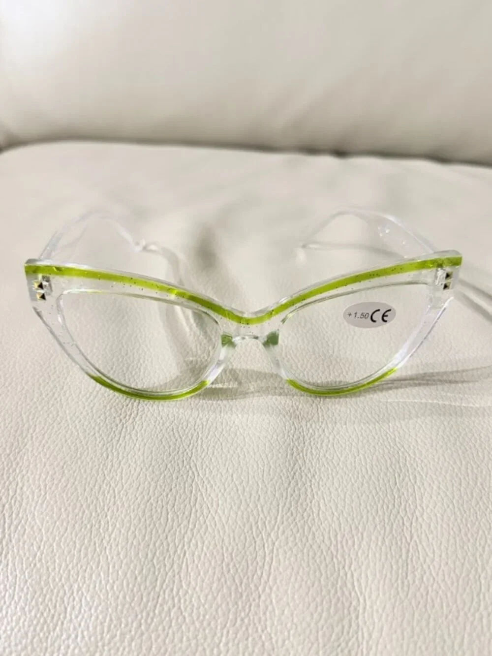 Clear Green Cat Eye Reading Glasses +1.50 Glitter Accent Women’s Readers